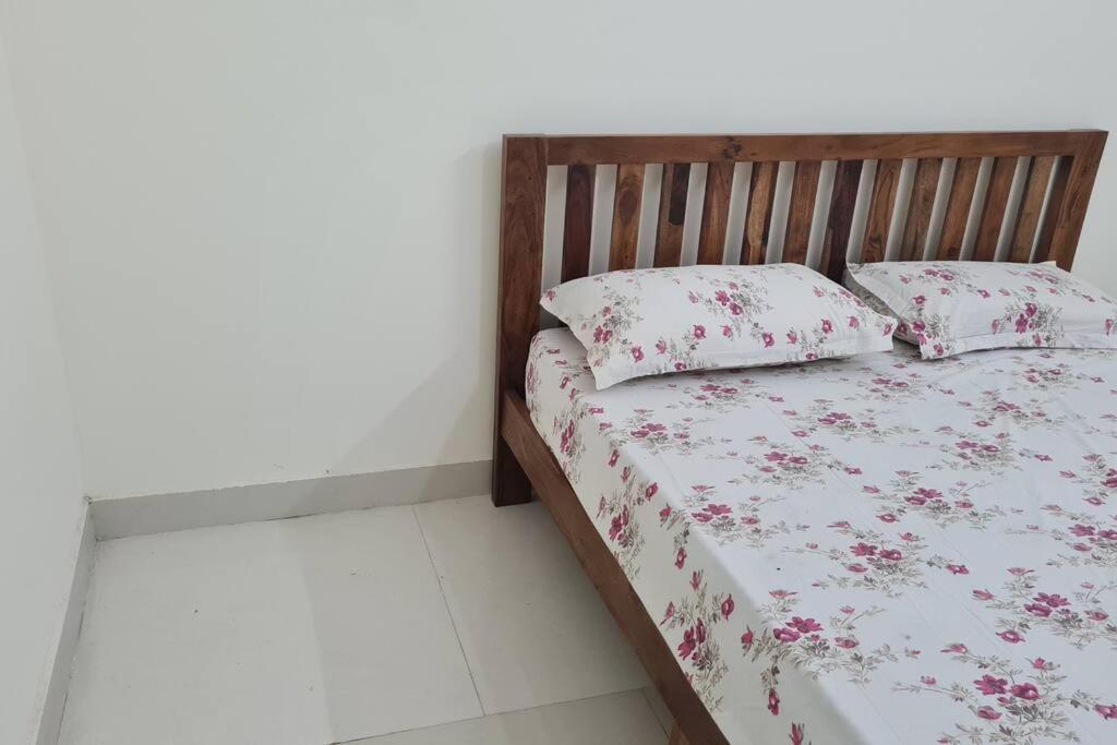 Kamalam 2 Bhk - Non Ac Villa Coimbatore Eksteriør billede