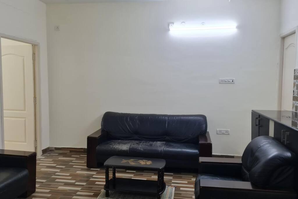 Kamalam 2 Bhk - Non Ac Villa Coimbatore Eksteriør billede